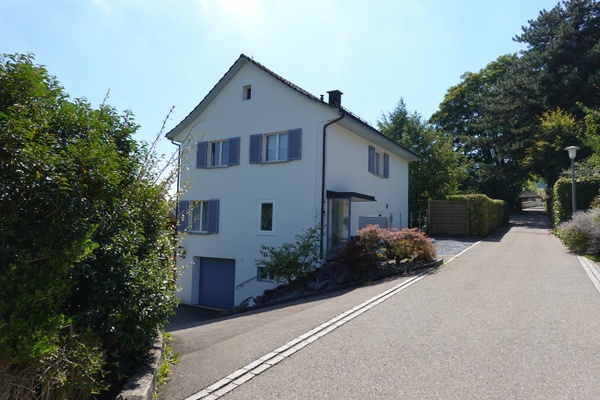 4,5-Zimmer-Einfamilienhaus in ruhigem und kinderfreundlichem Quartier